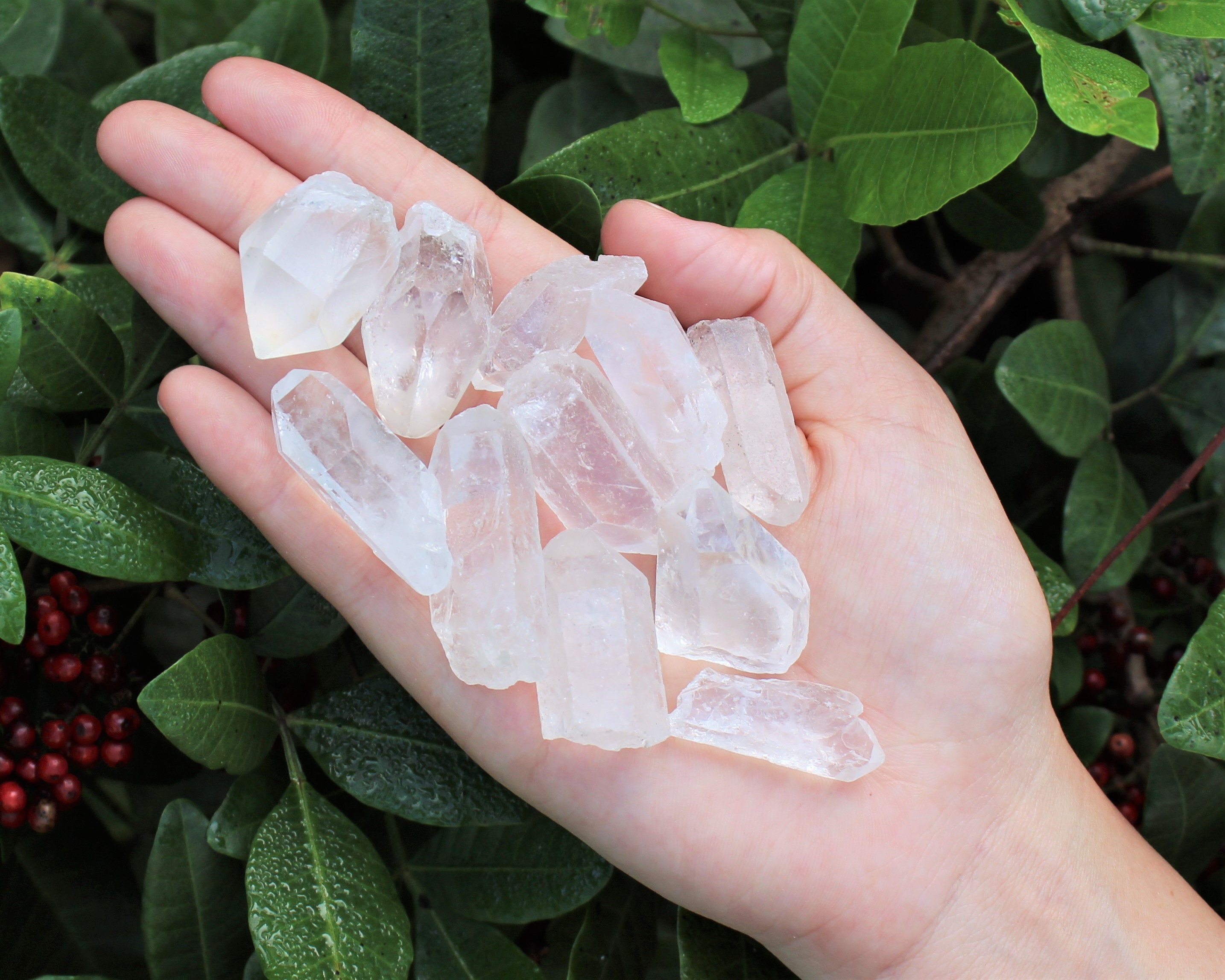 Natural Clear Quartz Crysta...